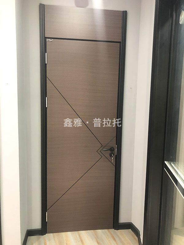 衣柜门